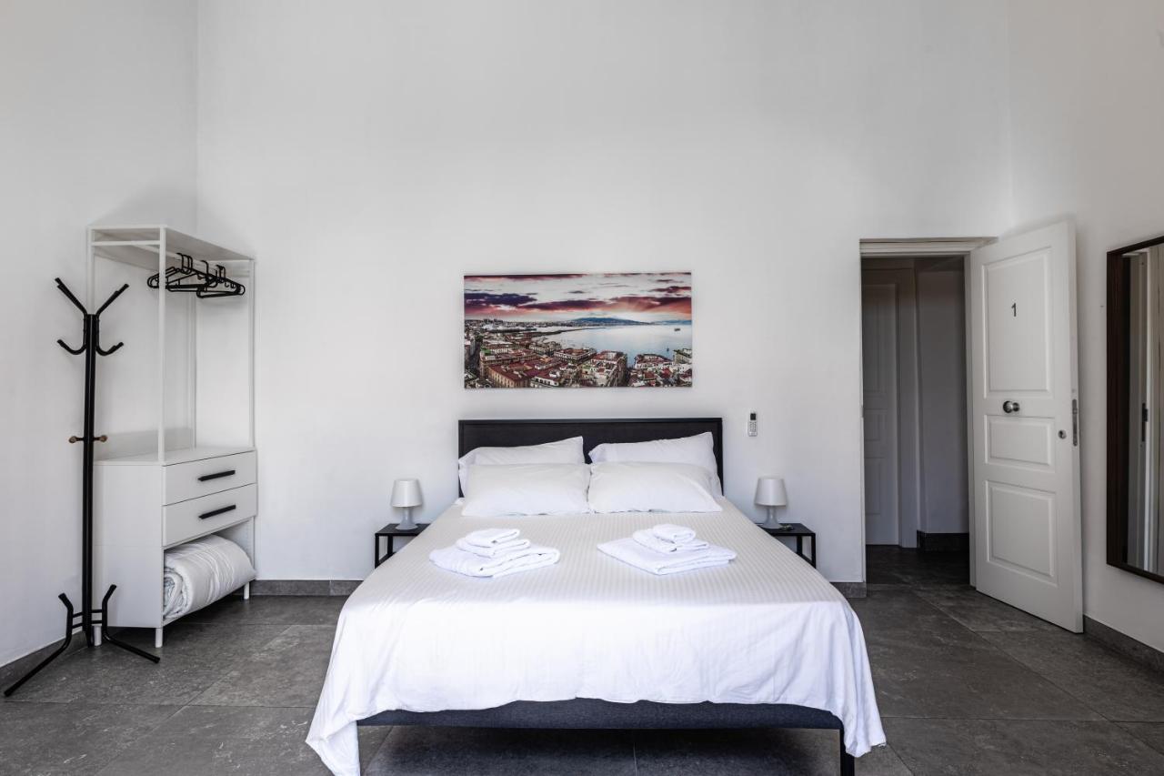 La Bella Vita Luxury Apartament And Travel Solution Naples Luaran gambar