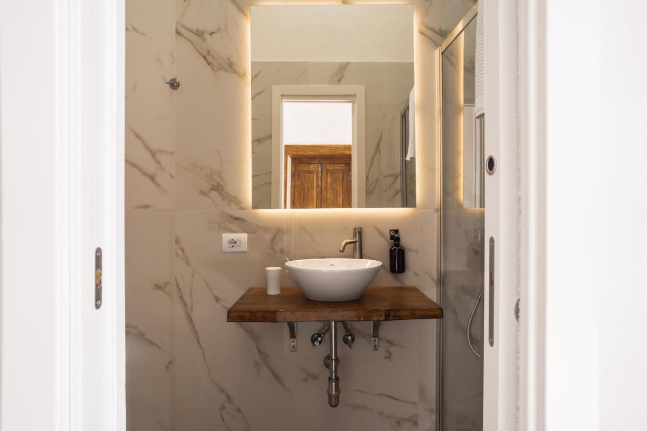 La Bella Vita Luxury Apartament And Travel Solution Naples Luaran gambar