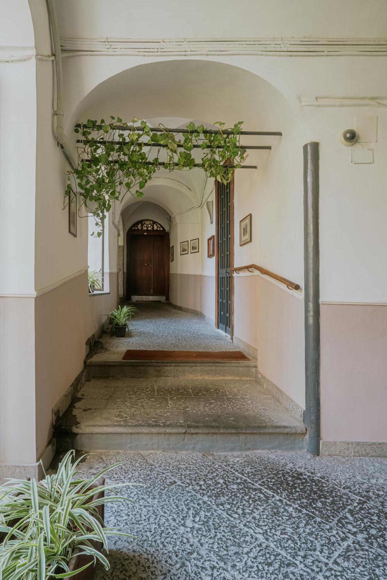 La Bella Vita Luxury Apartament And Travel Solution Naples Luaran gambar