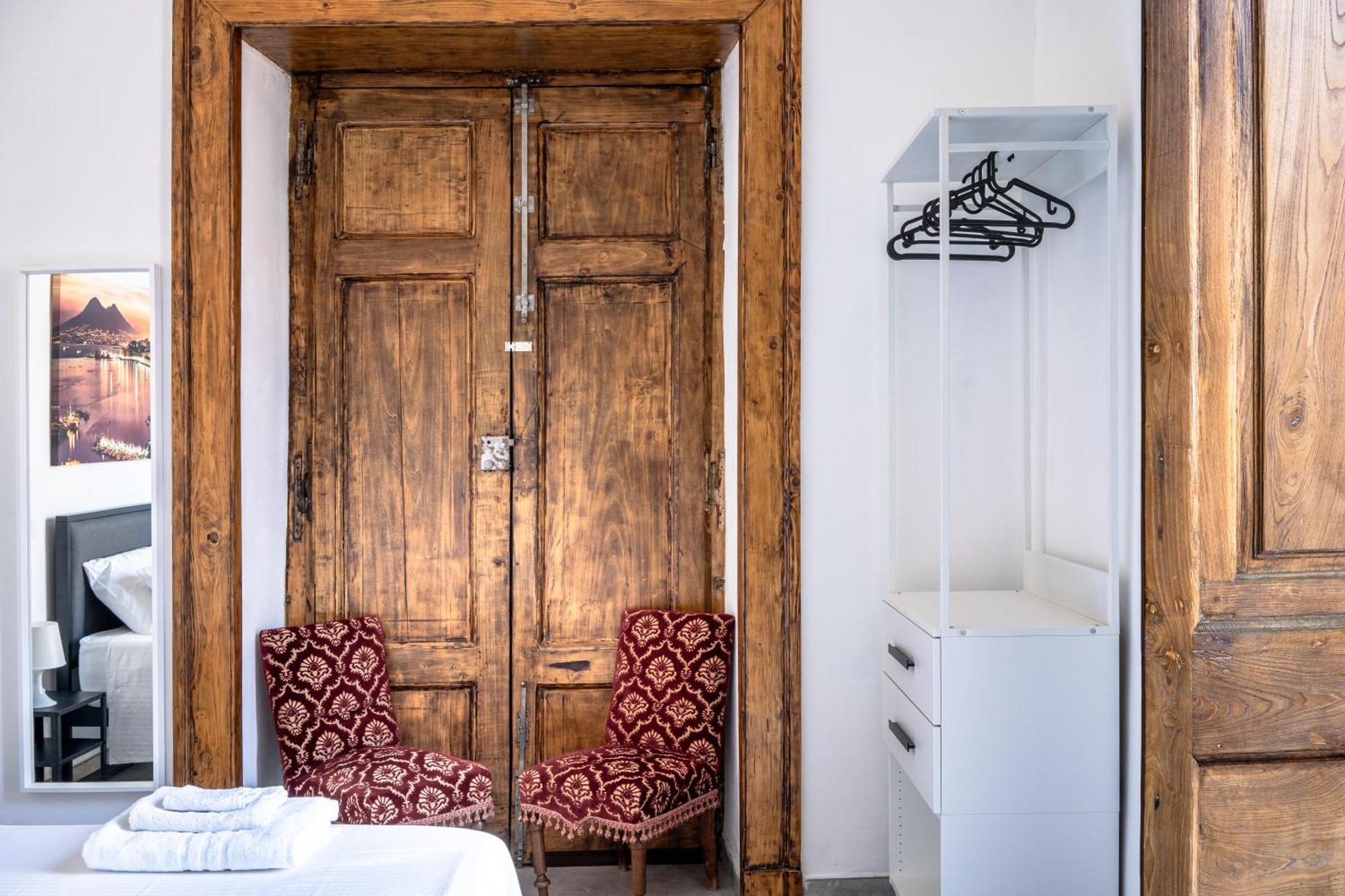 La Bella Vita Luxury Apartament And Travel Solution Naples Luaran gambar